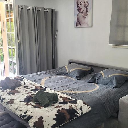 Studio Agay A 2 Pas Des Plages Saint-Raphaël المظهر الخارجي الصورة